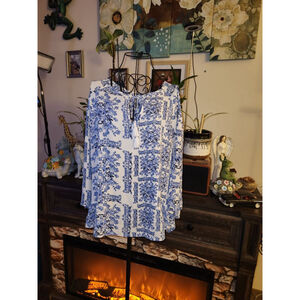 Soho White & Blue Floral Cold Shoulder Blouse M